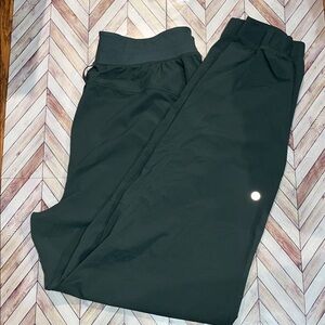 Lululemon Olive green License to Train High-Rise jogger Pants Women's 8 W5FFES